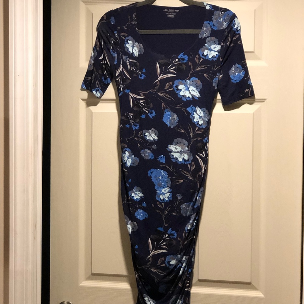 A Pea in the Pod Blue Floral Dress